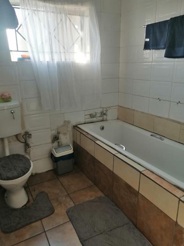 3 Bedroom Property for Sale in Zamdela Free State